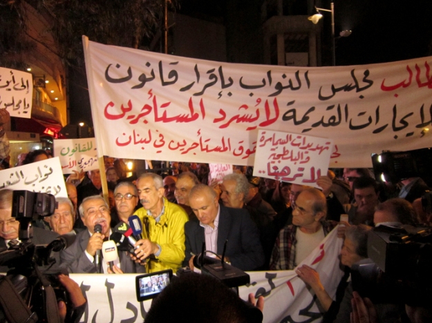 تغطية اعتصام المستأجرين من قبل المحطات التلفزيونية والتي لم تبث على الهواء - ٣ كانون الثاني ٢٠١٤ في ساحة ساسين